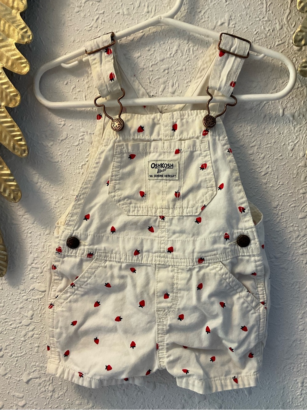 Oshkosh Short Overalls Girls 18 Months Strawberries